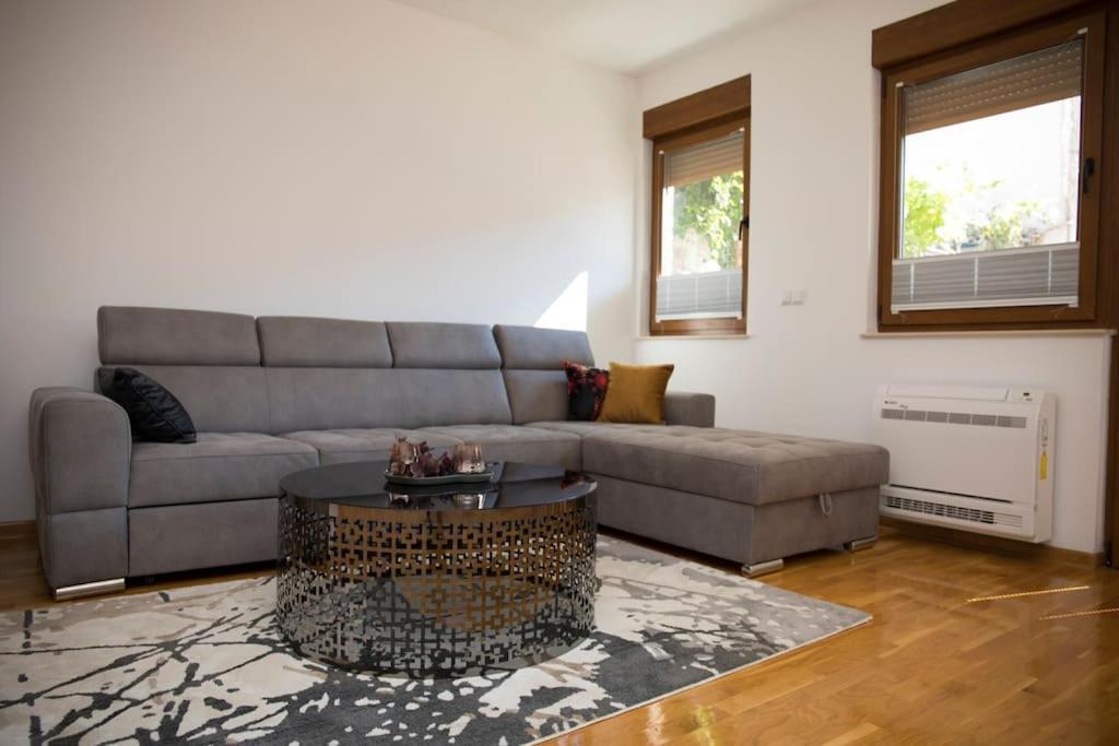 Apartment Divine موستار المظهر الخارجي الصورة