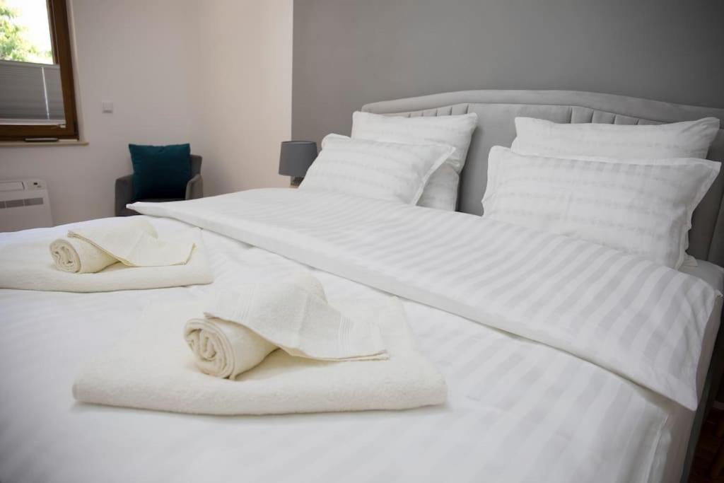Apartment Divine موستار المظهر الخارجي الصورة